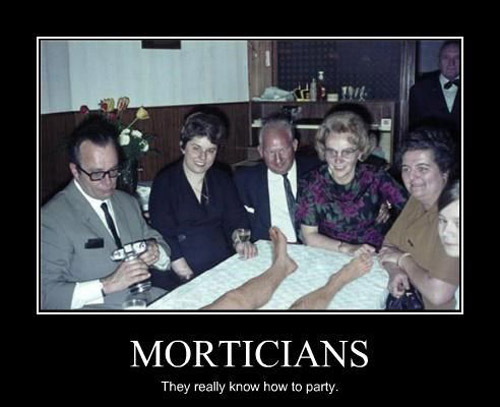 36 Hilarious Mortician Humor Memes » Urns | Online