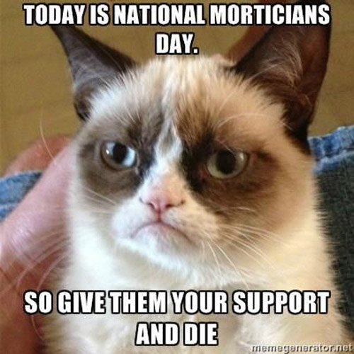 36 Hilarious Mortician Humor Memes Urns Online