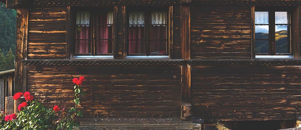 Considering a funeral at home? Start here.