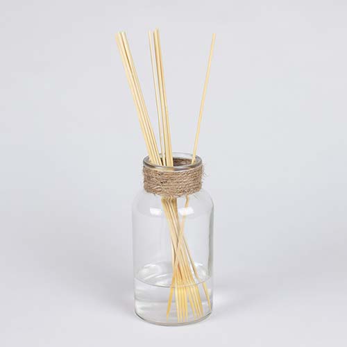 DIY Reed Diffuser with Bamboo Skewers