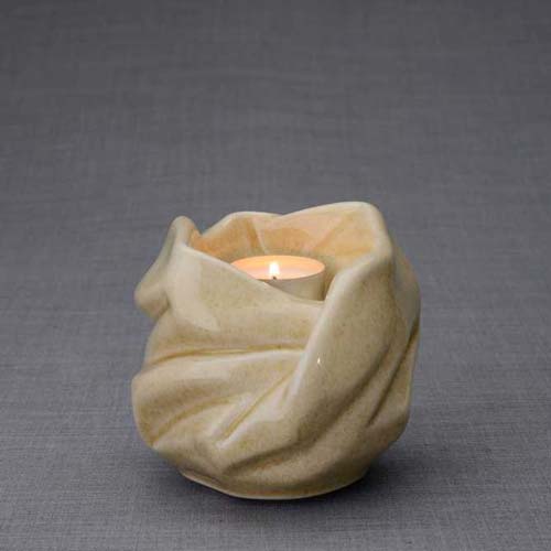 Ceramic keepsake cremation urn memorial with tealight
