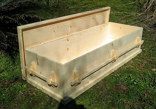 Graydon Creek Wood Caskets