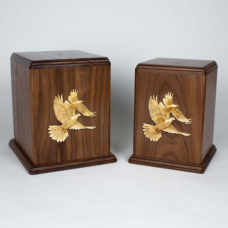 Lovebirds Urn - Single & Companion Urn