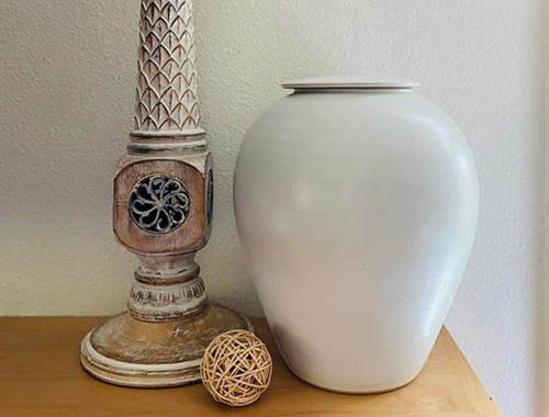 Round Ceramic Cremation Urn in white 