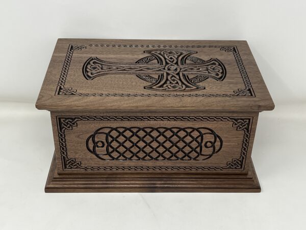 Celtic Cross and Weave Cremation Urn - Image 7